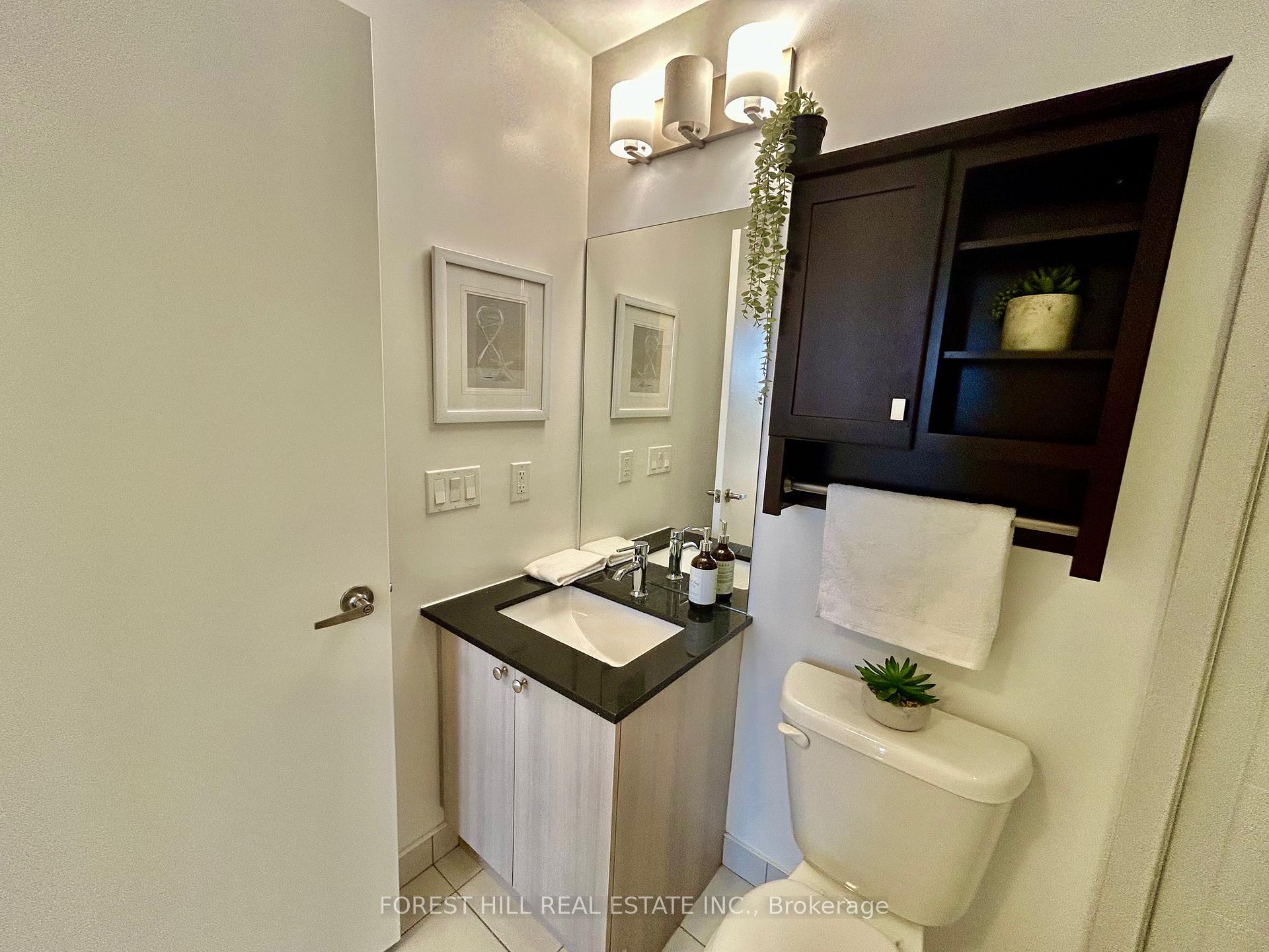 7 Kenaston Garden 716