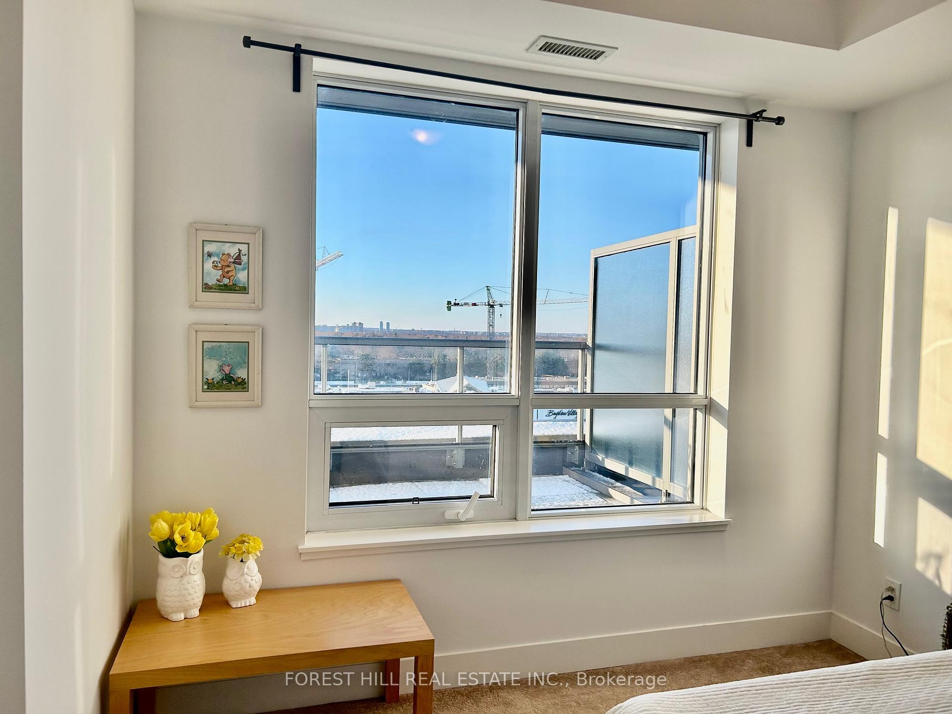 7 Kenaston Garden 716