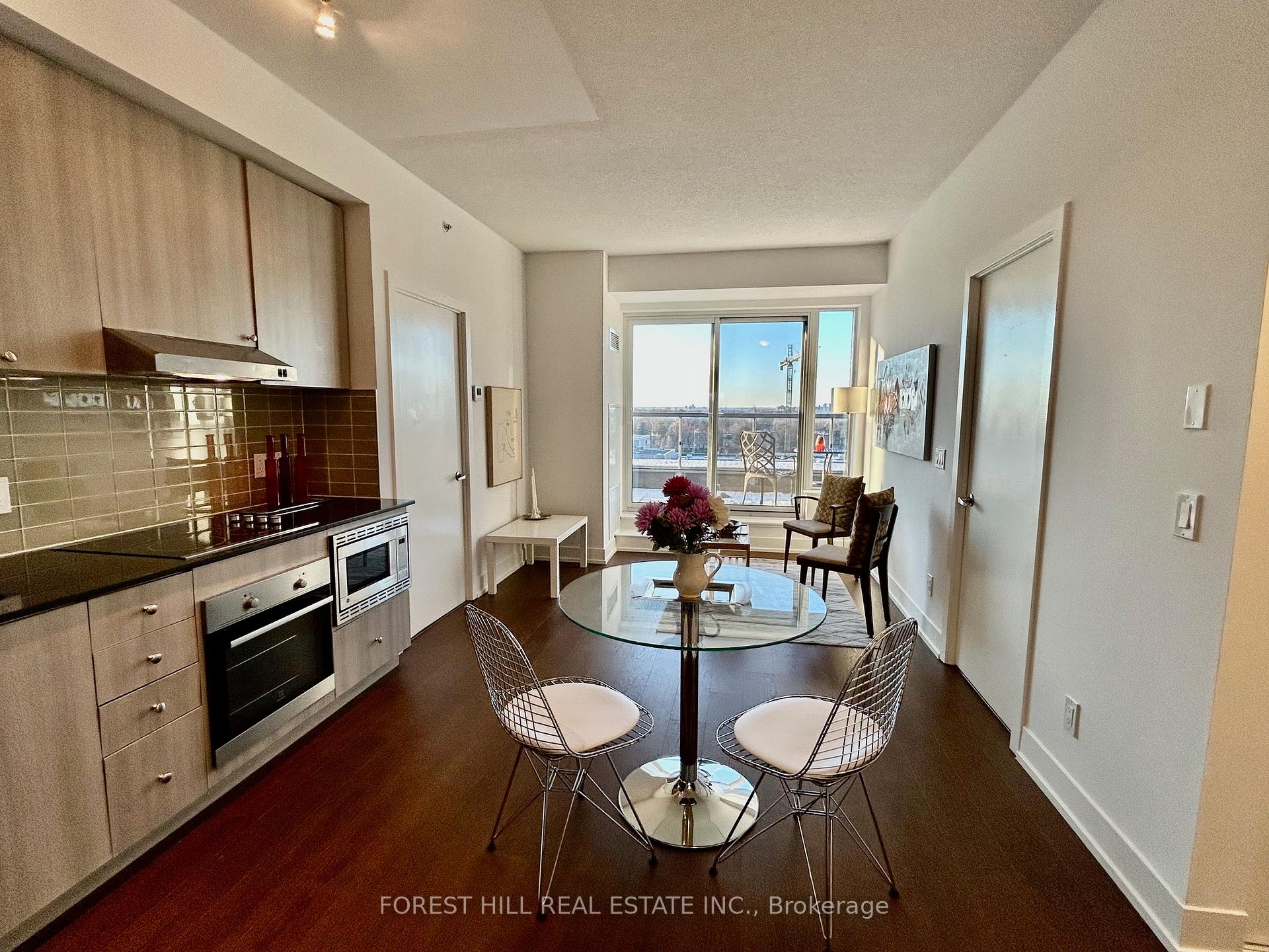 7 Kenaston Garden 716