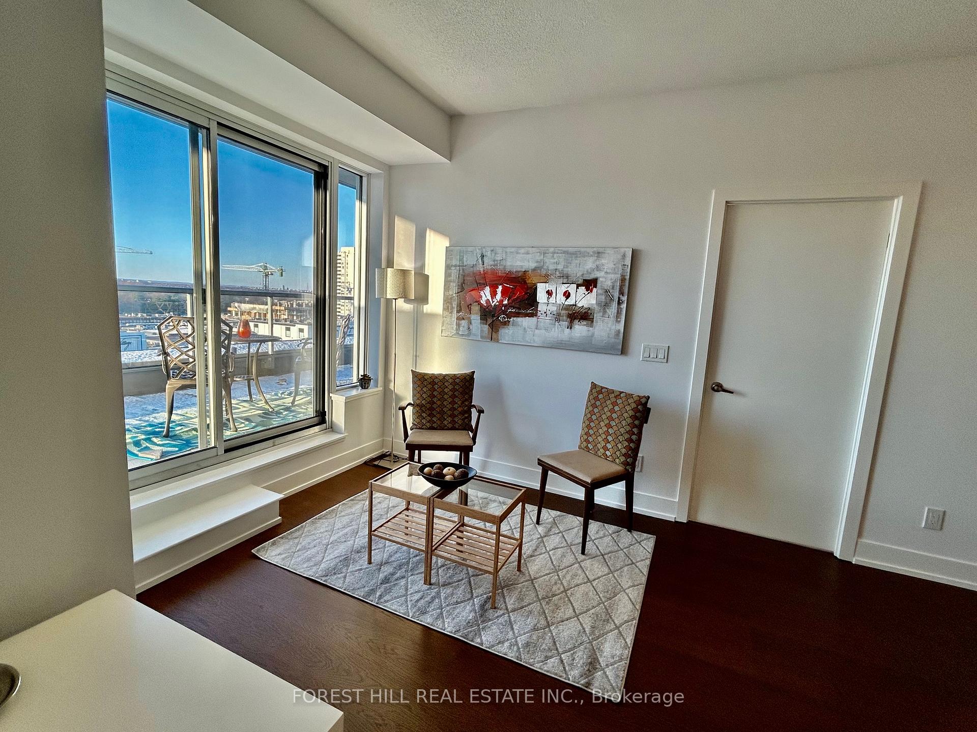 7 Kenaston Garden 716