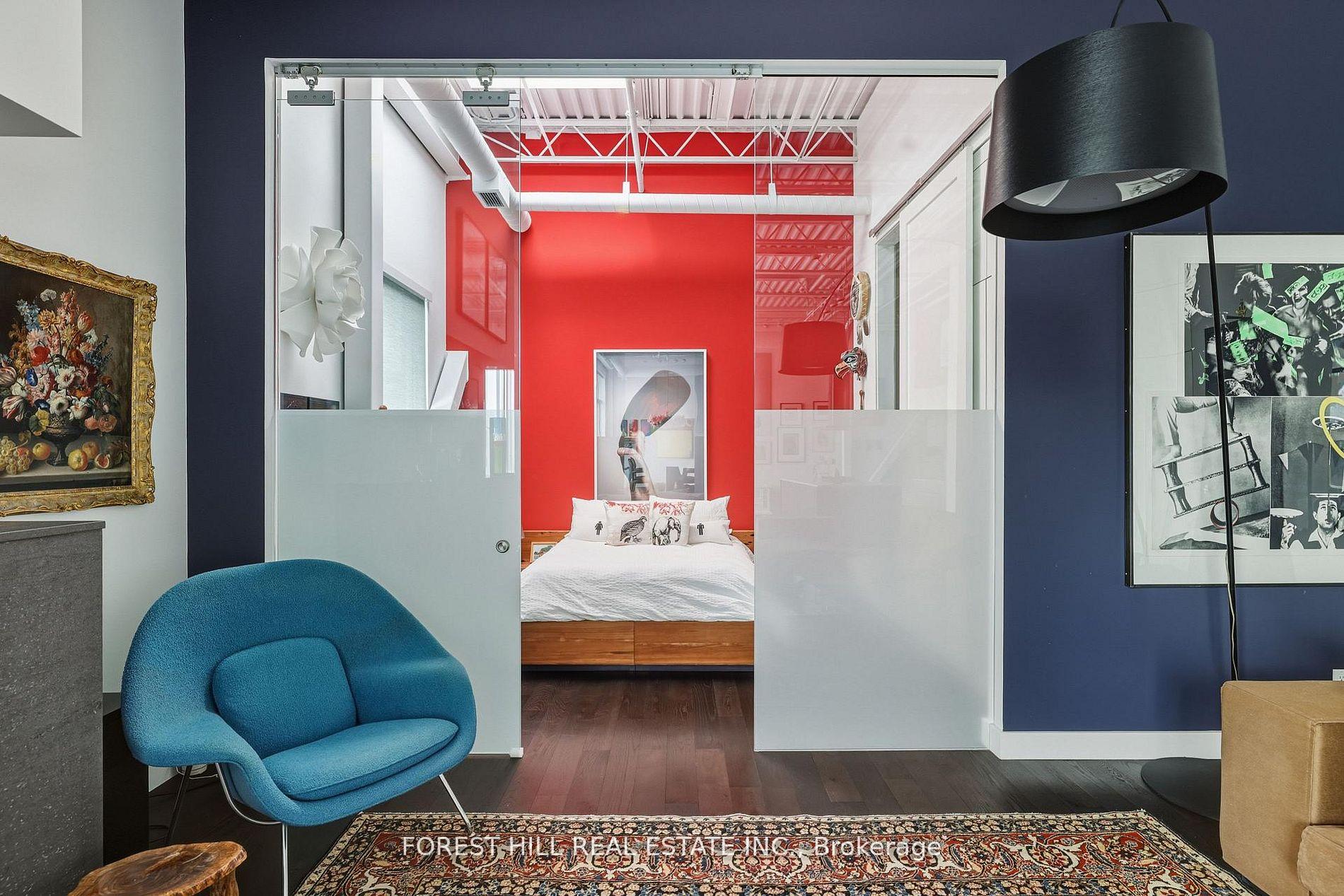 113 Dupont Street PH01