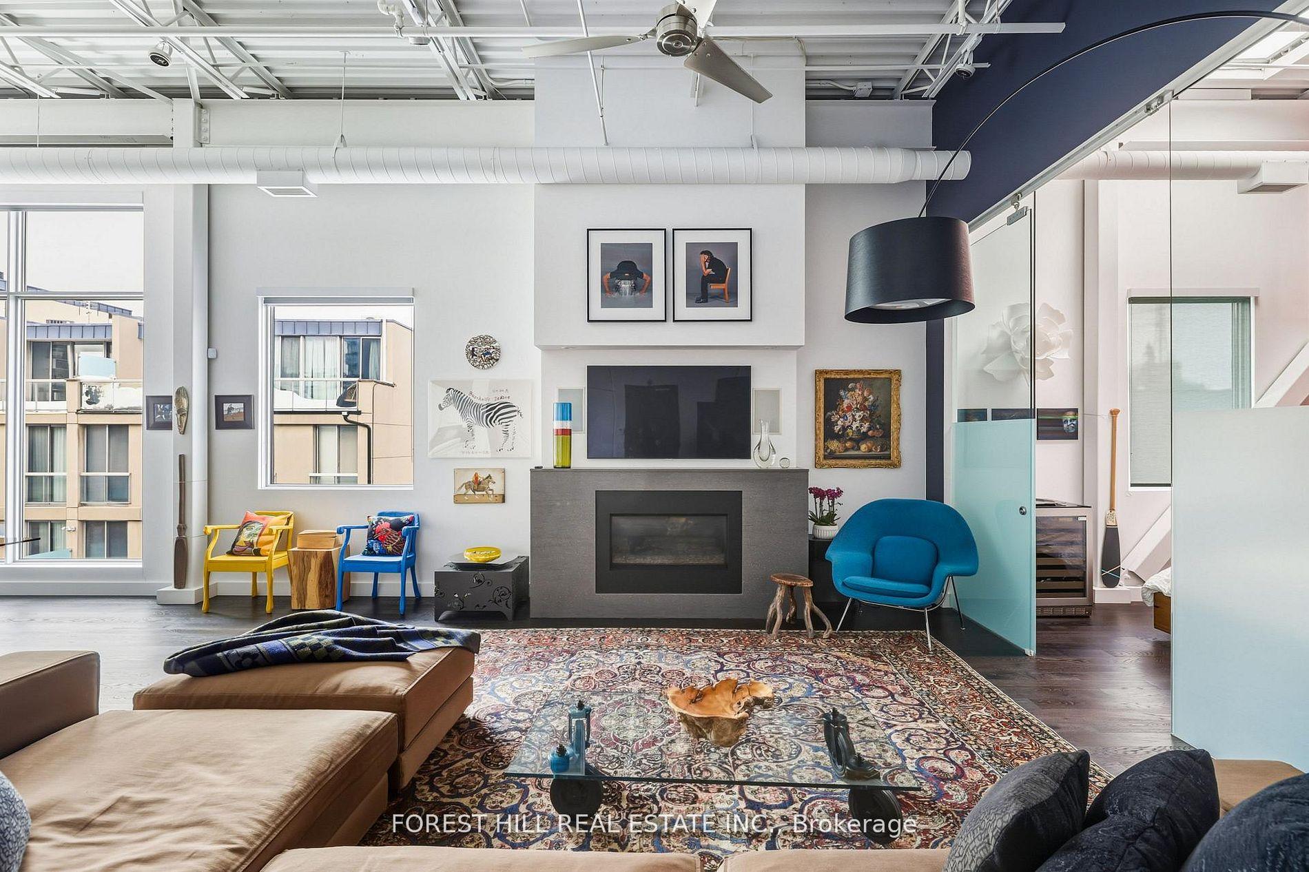113 Dupont Street PH01