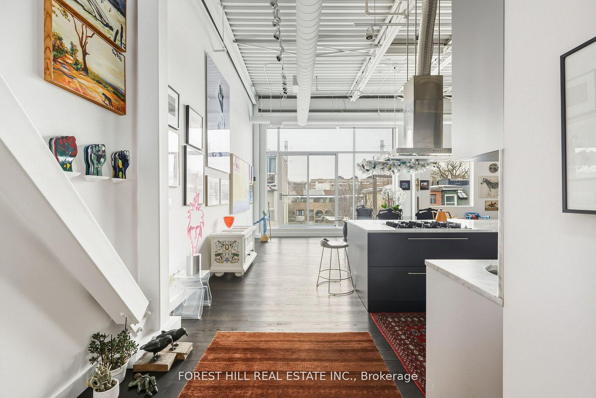 113 Dupont Street PH01