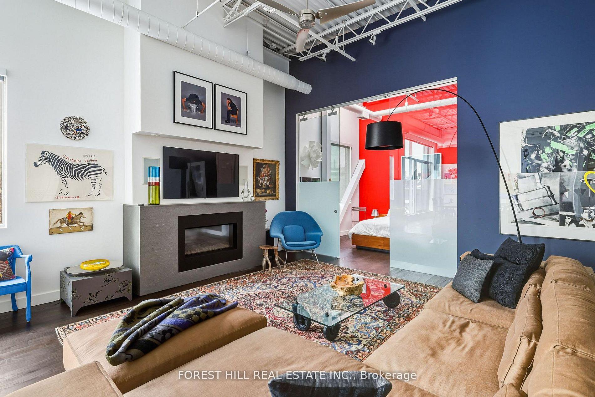 113 Dupont Street PH01