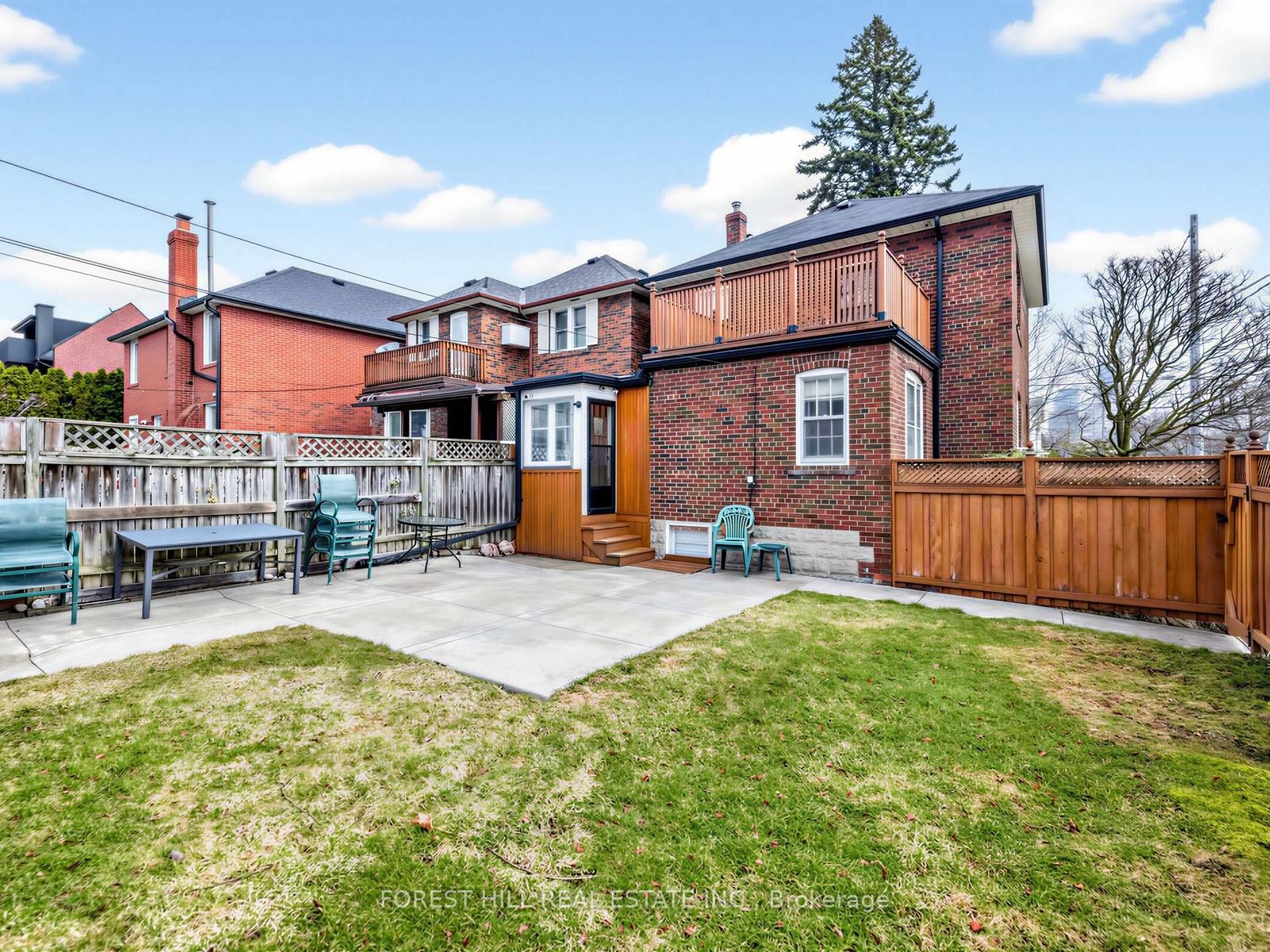 28 Castle Knock Road