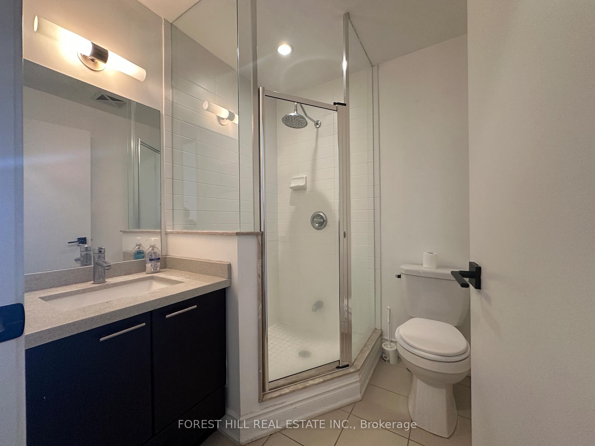 15 Bruyeres Mews 1307