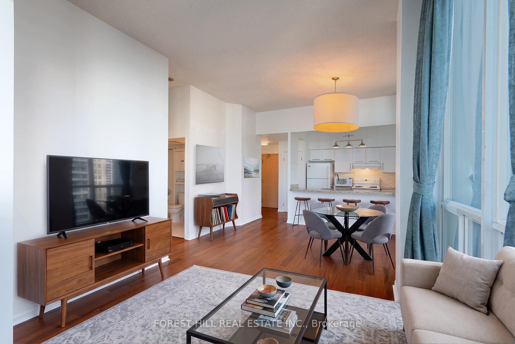 24 Wellesley Street W 2405