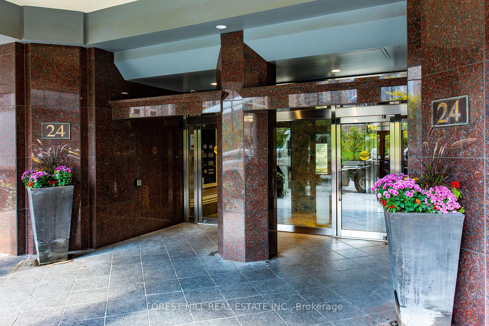 24 Wellesley Street W 2405