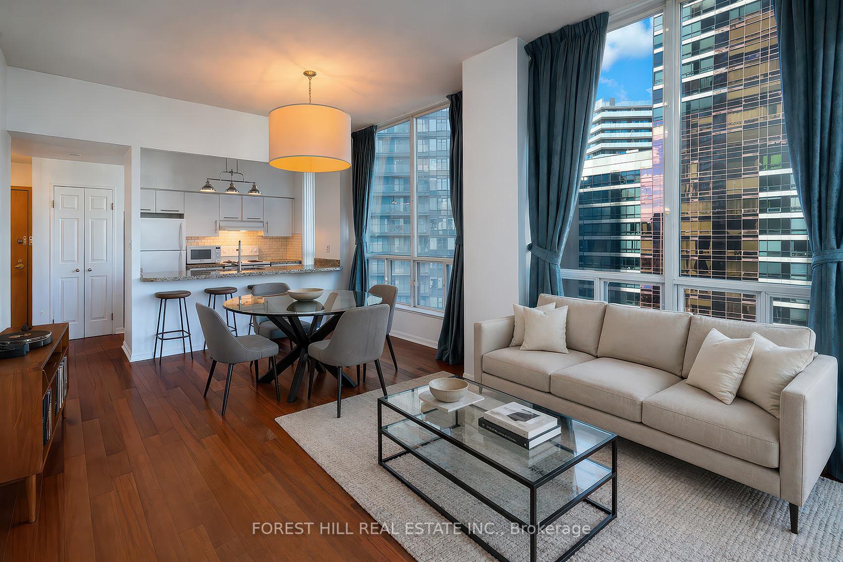 24 Wellesley Street W 2405