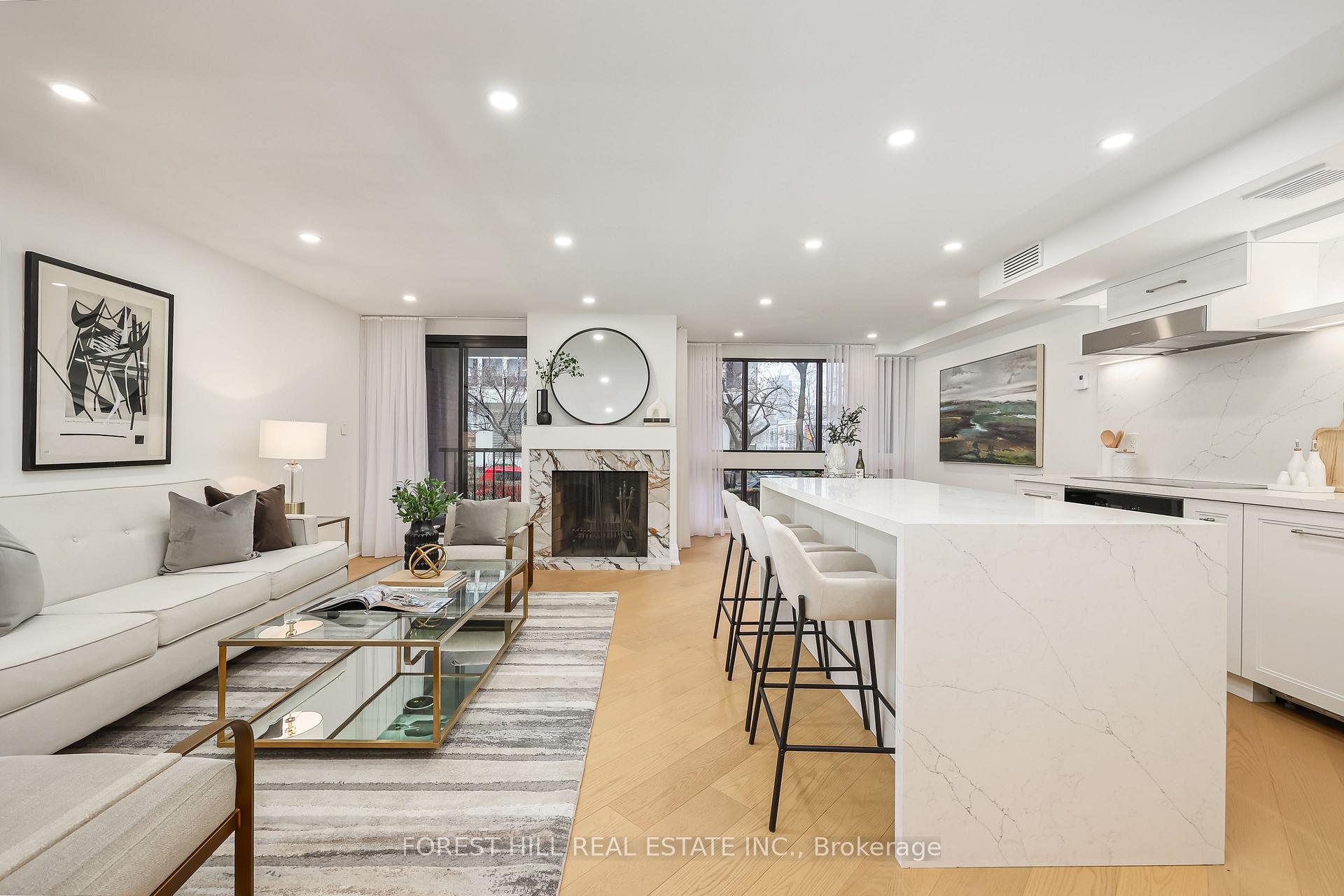 349 St Clair Avenue W 115