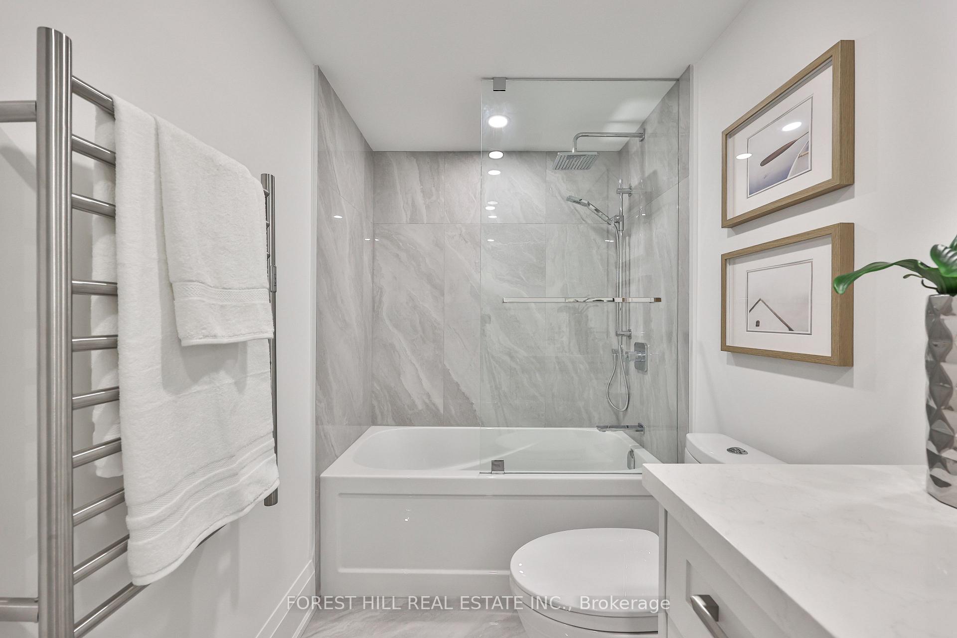 349 St Clair Avenue W 115