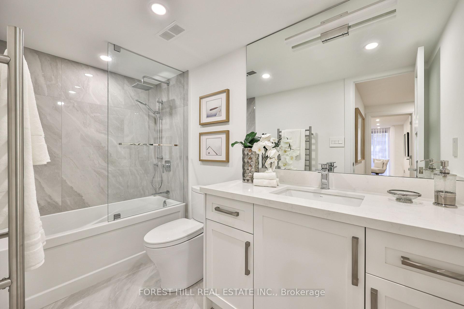 349 St Clair Avenue W 115