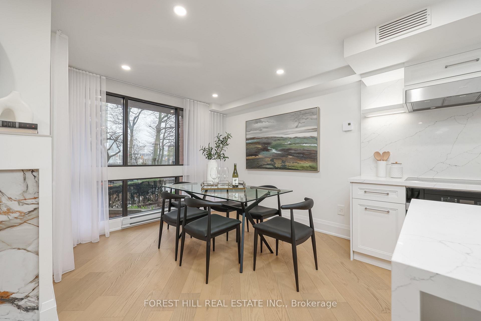 349 St Clair Avenue W 115