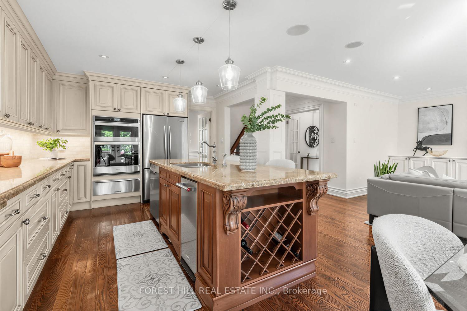 19 Menin Road