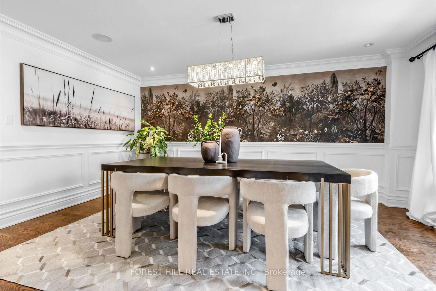 19 Menin Road