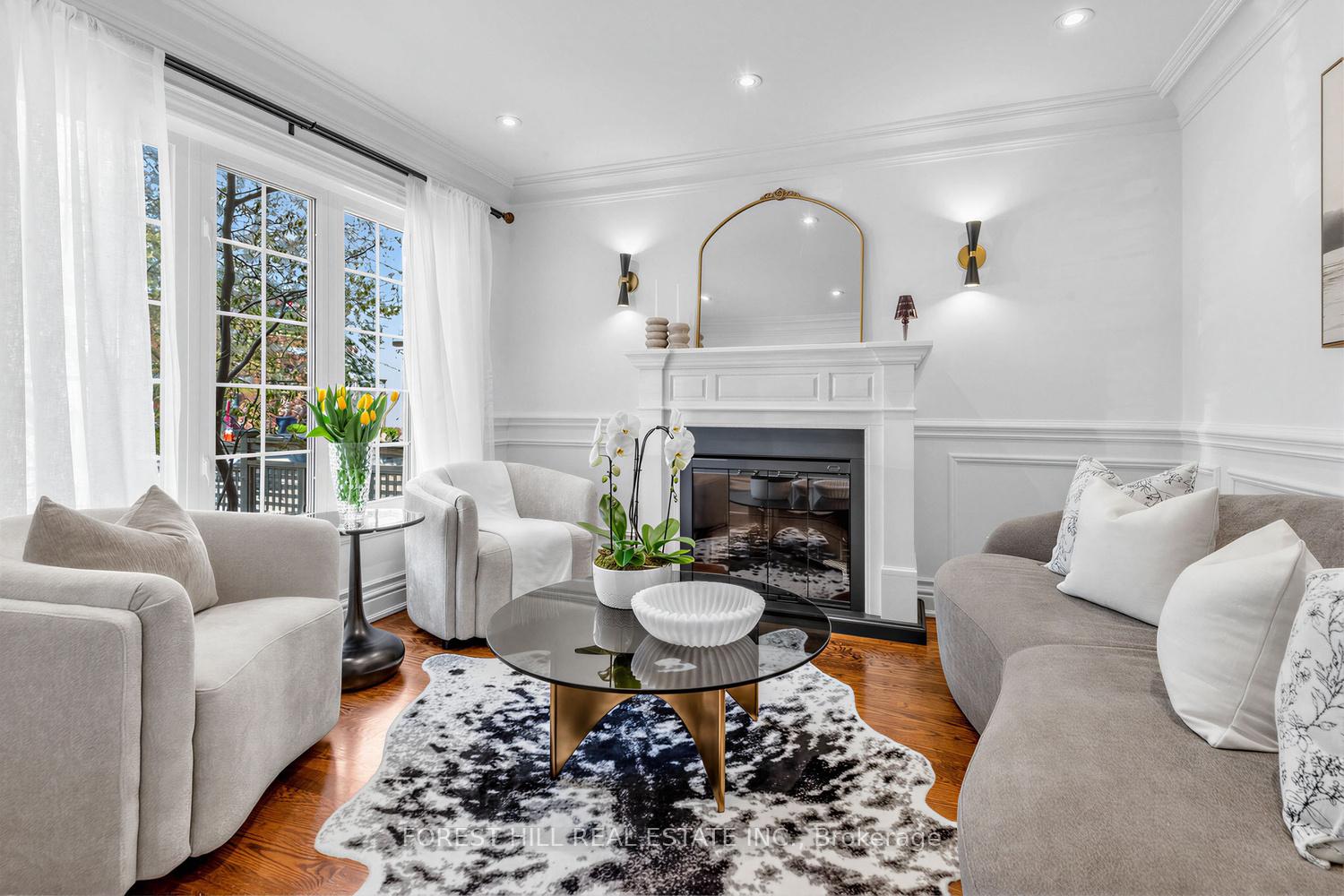 19 Menin Road