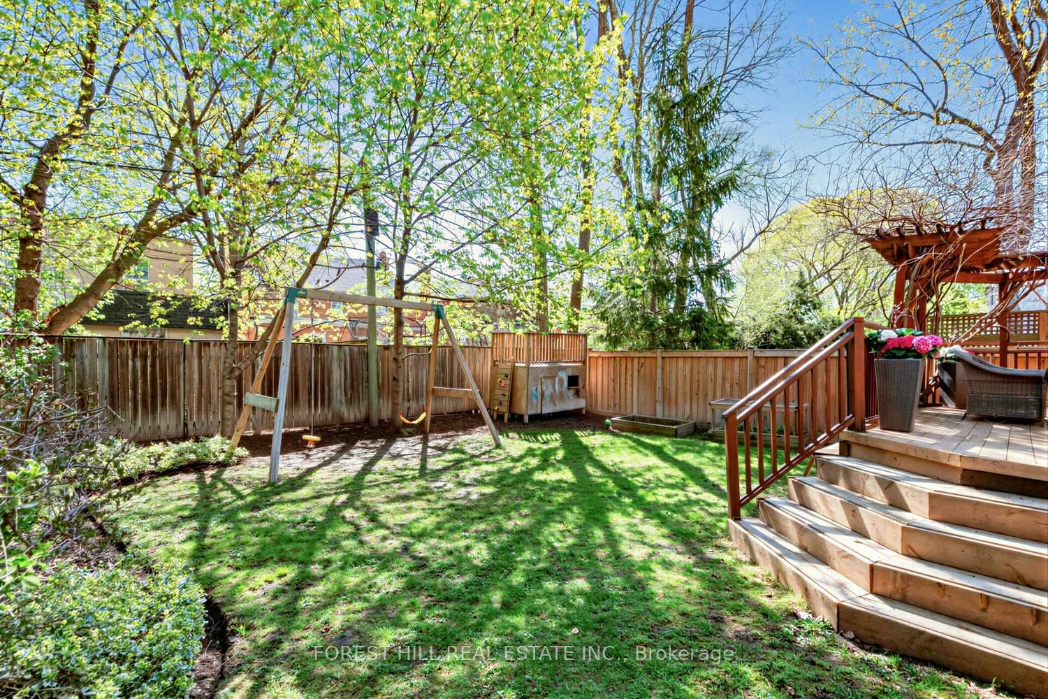 19 Menin Road