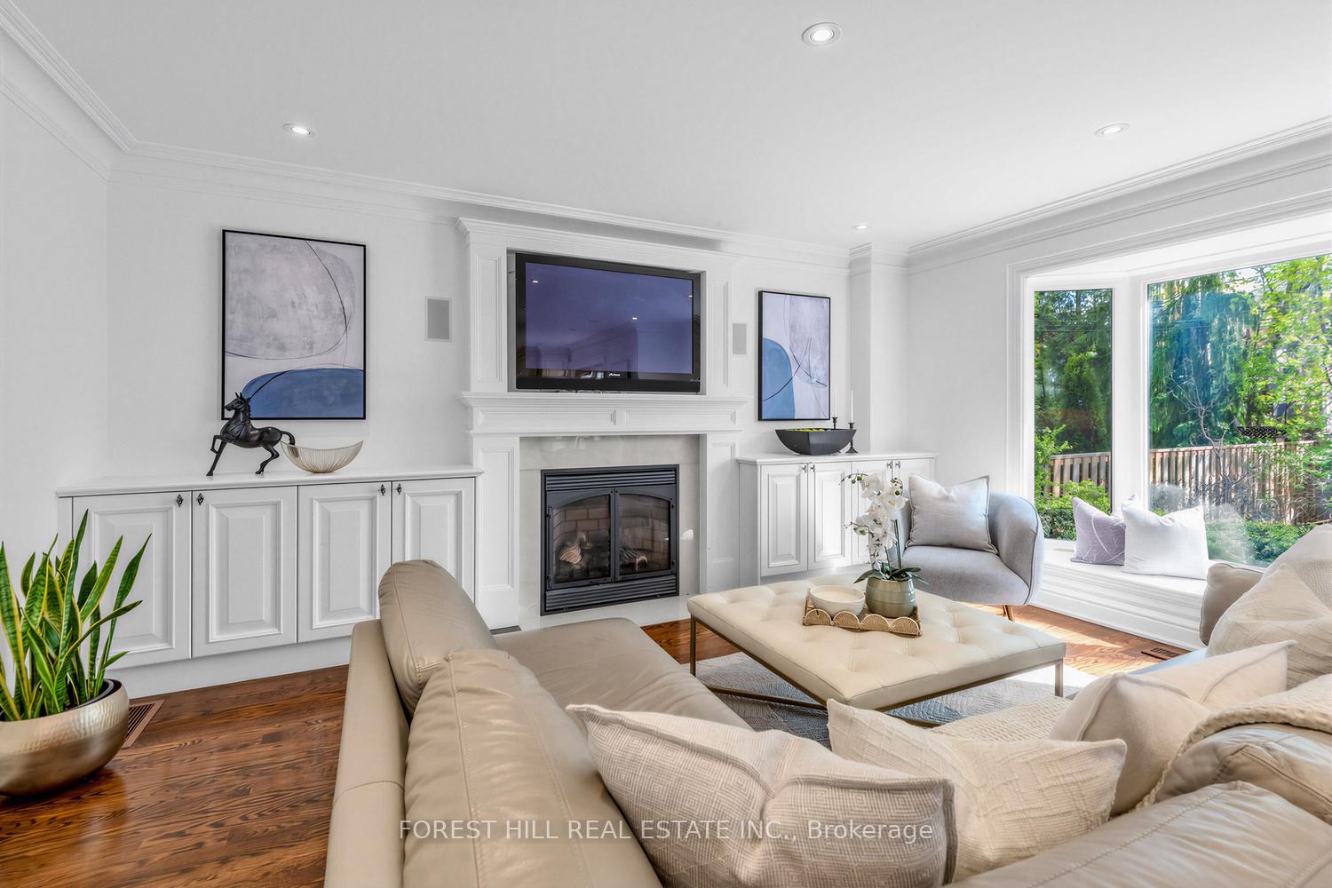 19 Menin Road