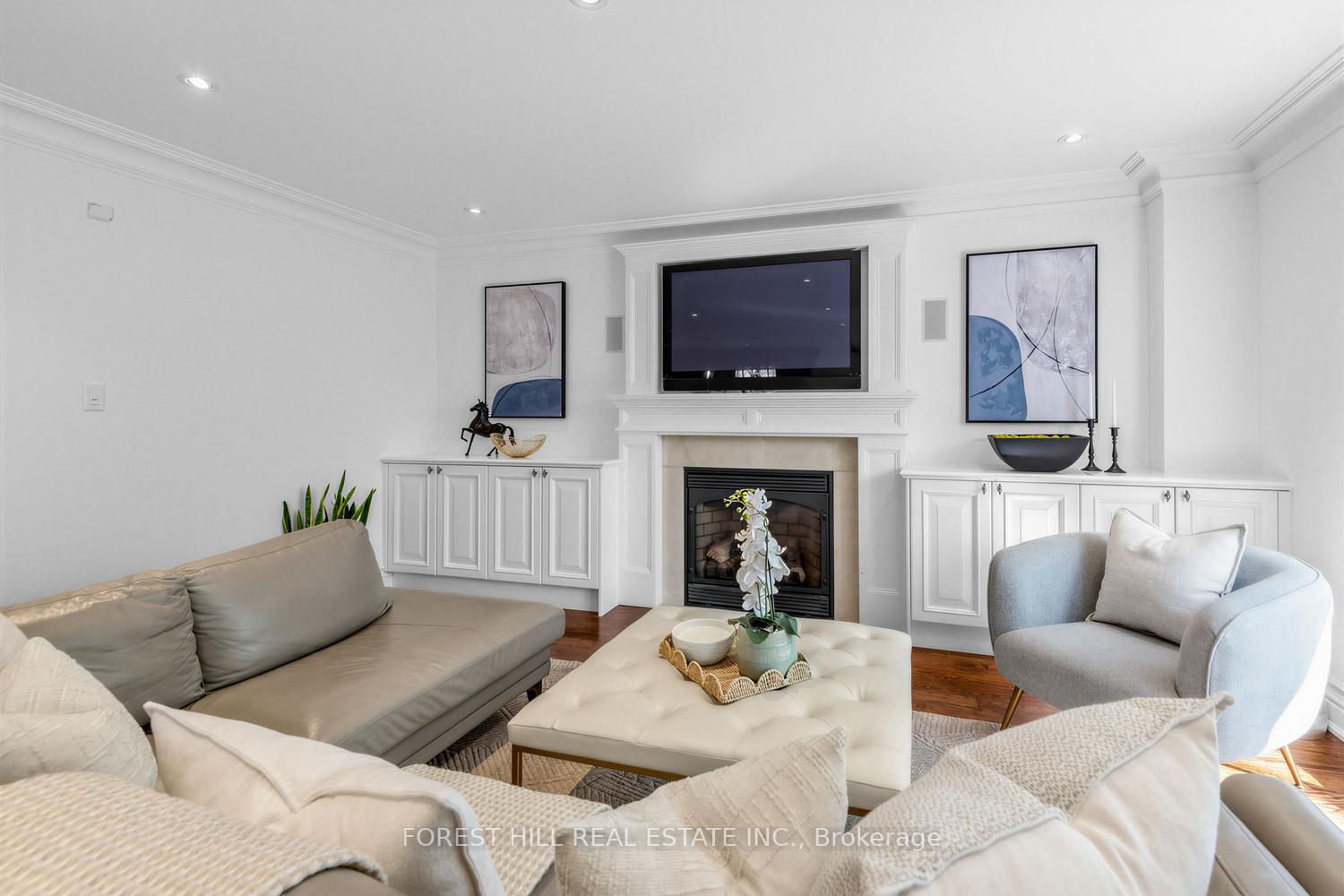 19 Menin Road