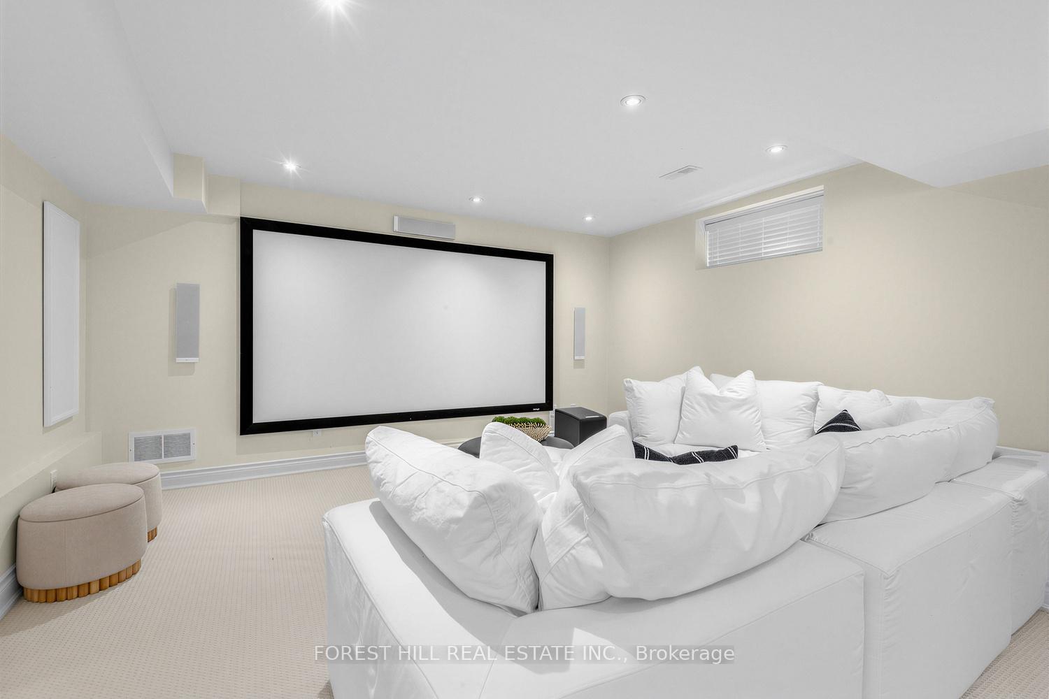 19 Menin Road