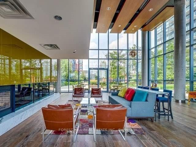 25 Cole Street 1506