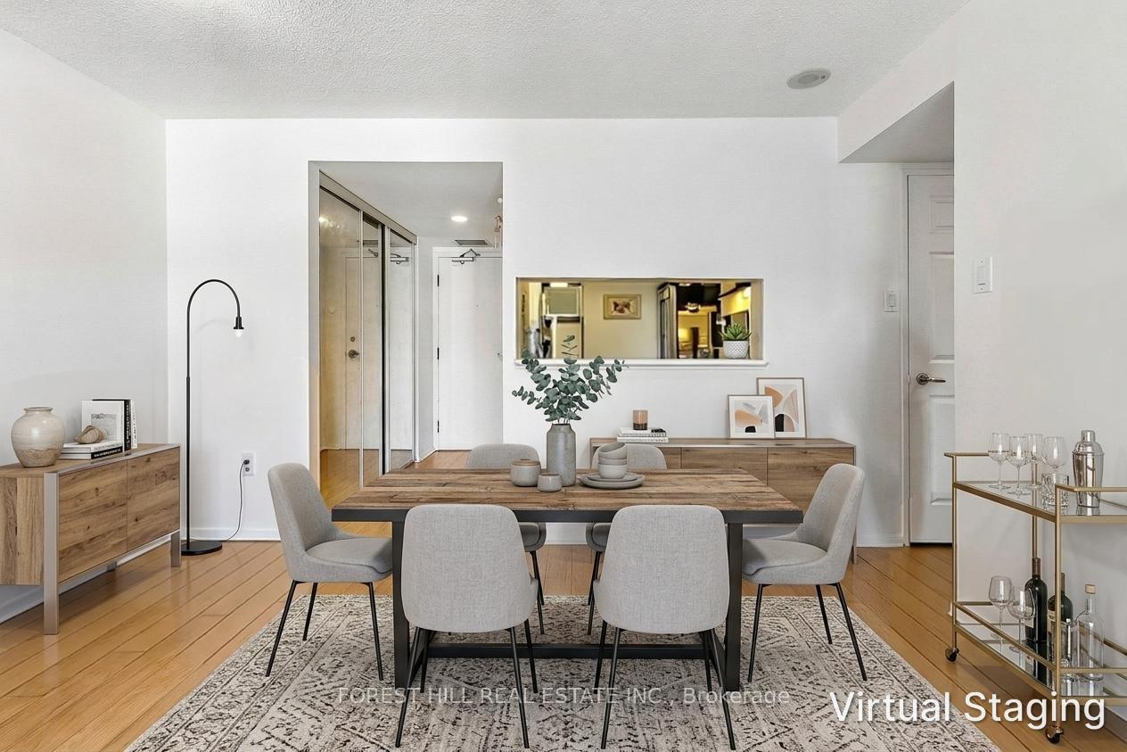 705 King Street W 1203