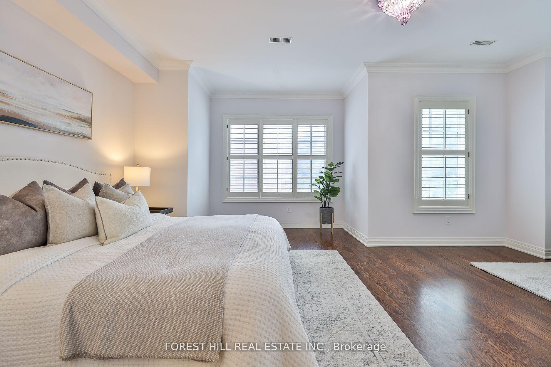 109 Lonsdale Road, Toronto