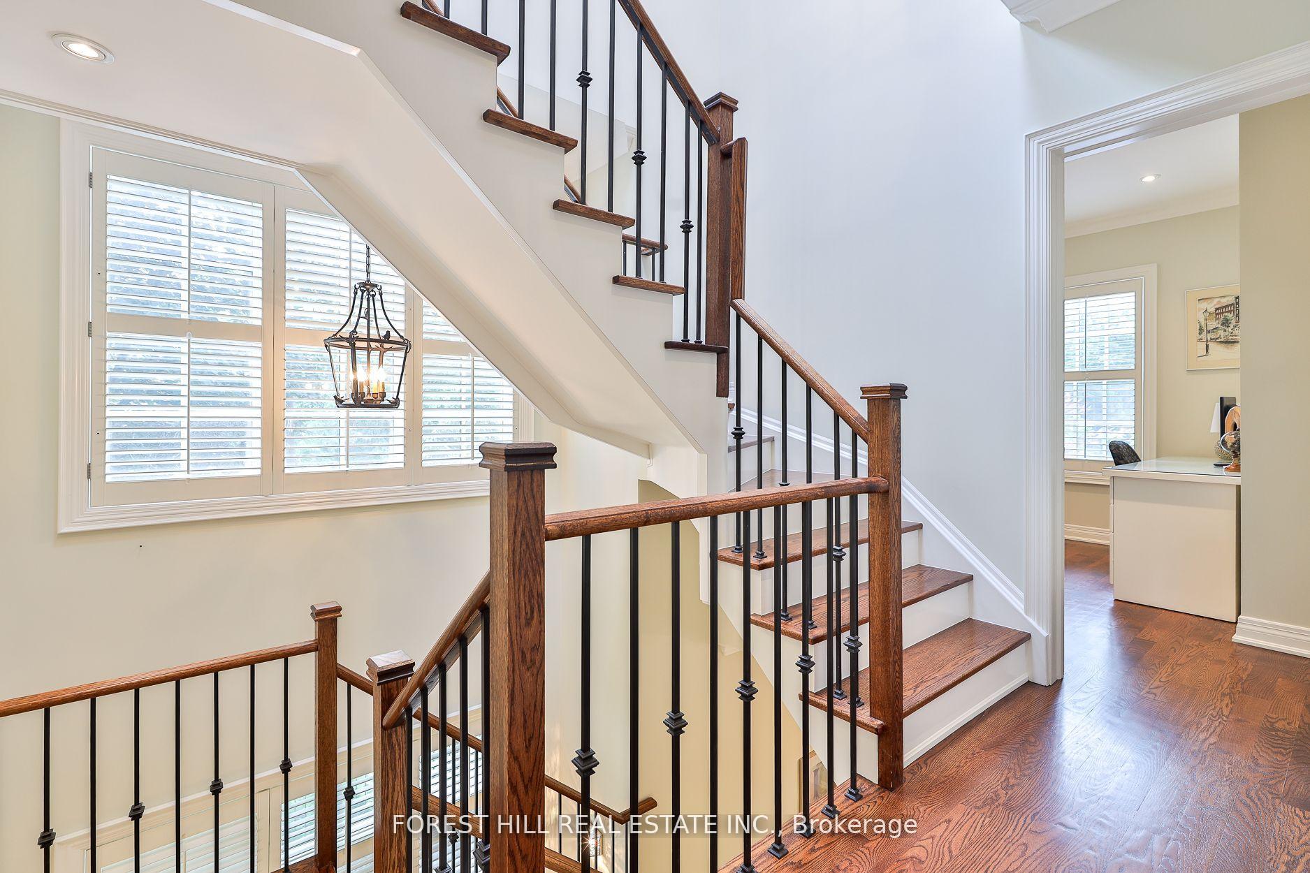 109 Lonsdale Road, Toronto
