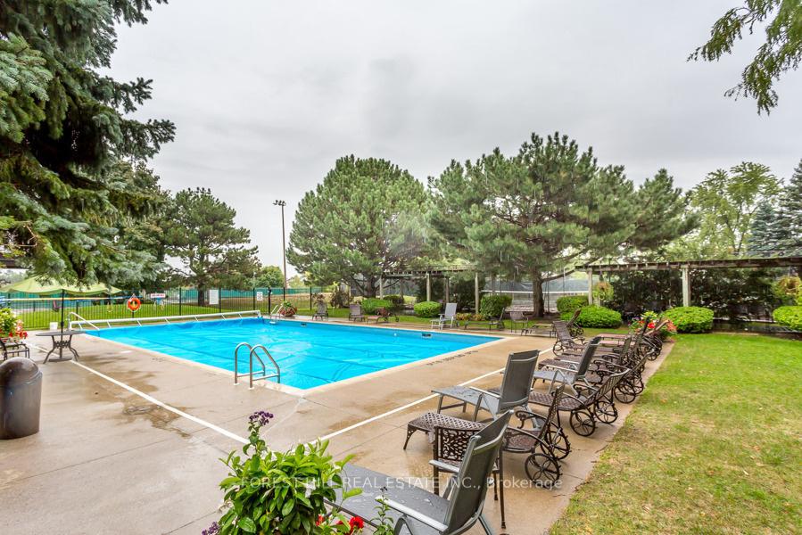 1555 Finch Avenue 703