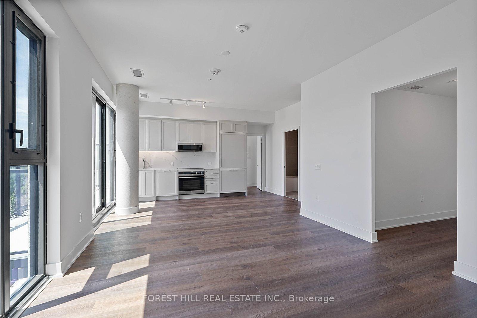 250 Lawrence Avenue W 906