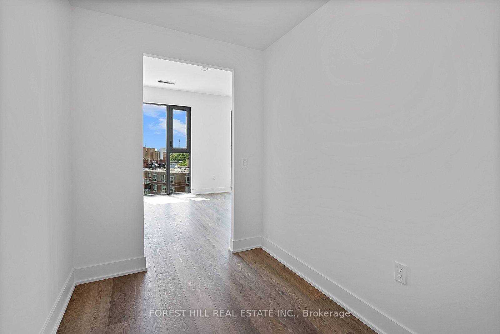 250 Lawrence Avenue W 906