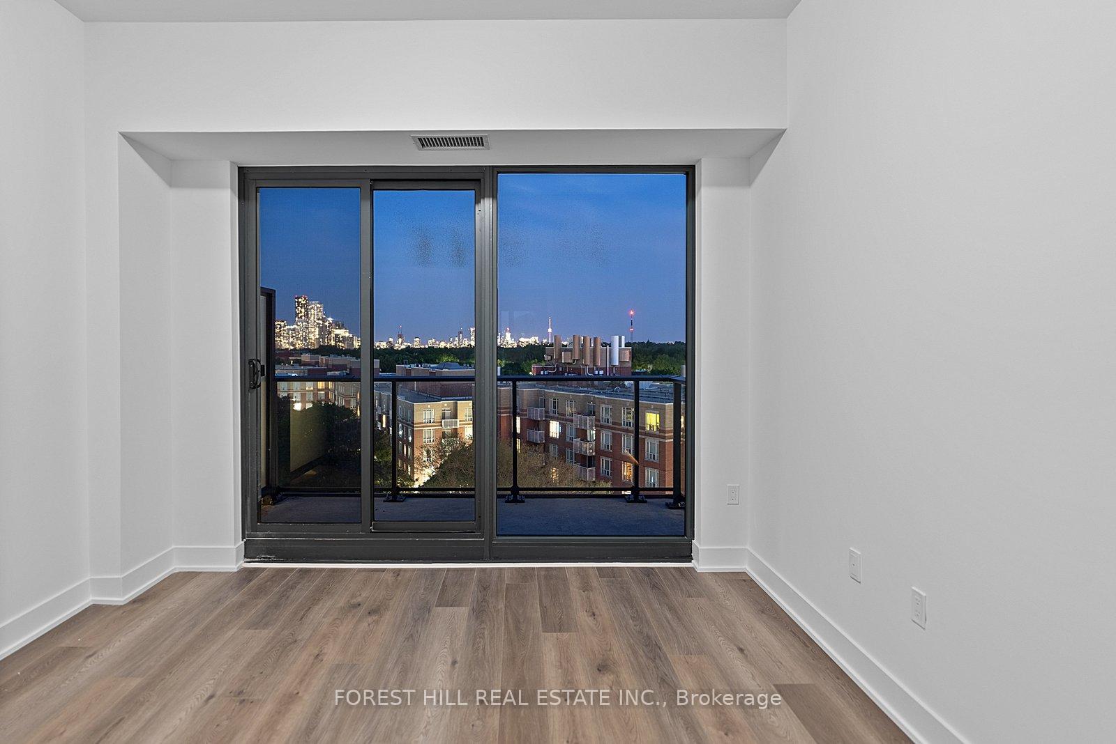 250 Lawrence Avenue W 906
