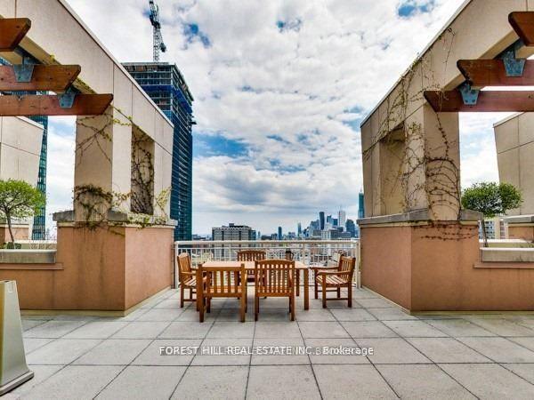 100 Hayden Street 801