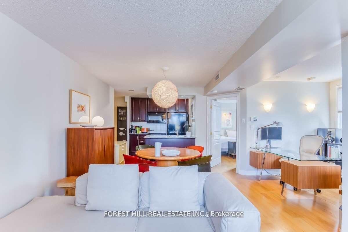 100 Hayden Street 801