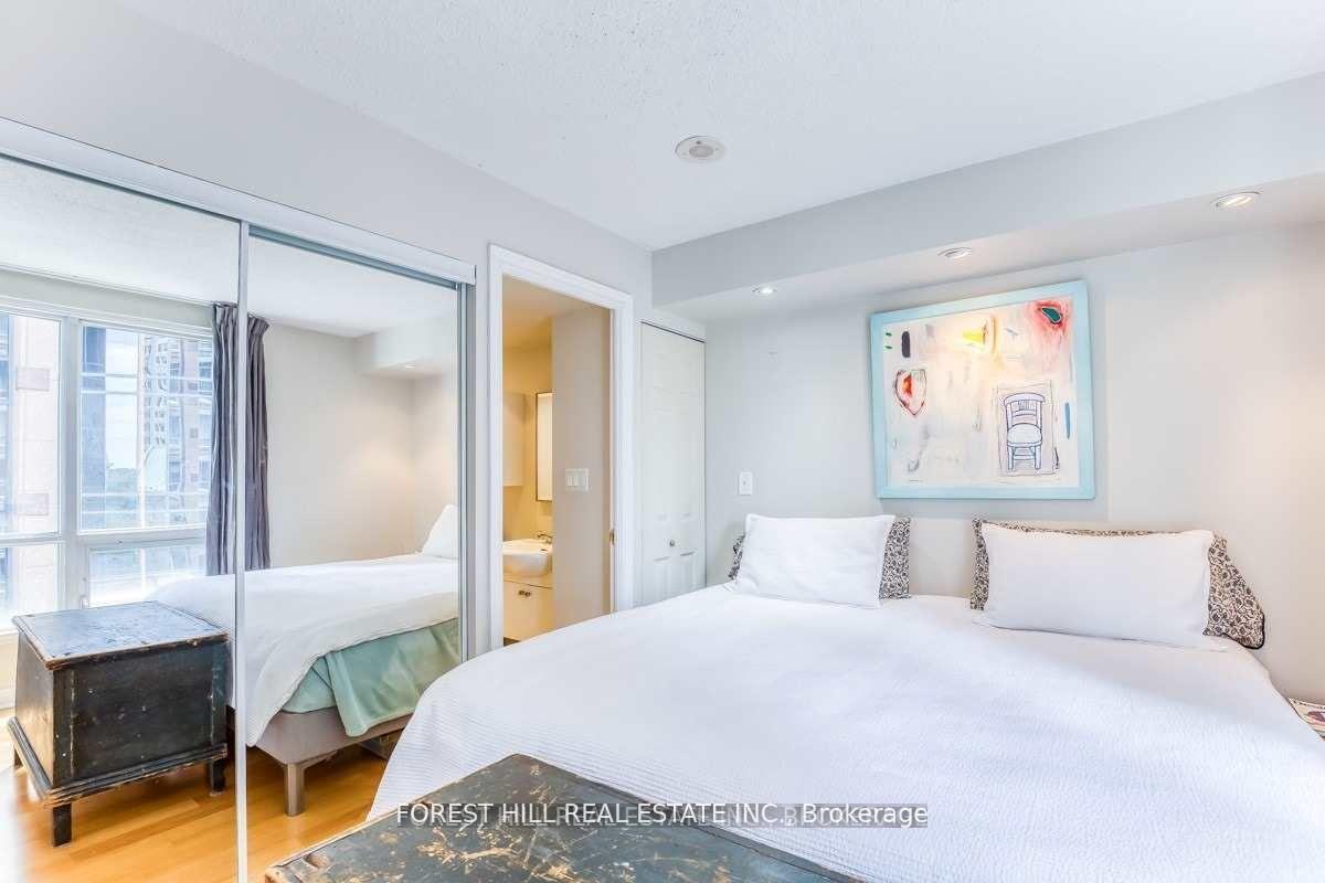 100 Hayden Street 801
