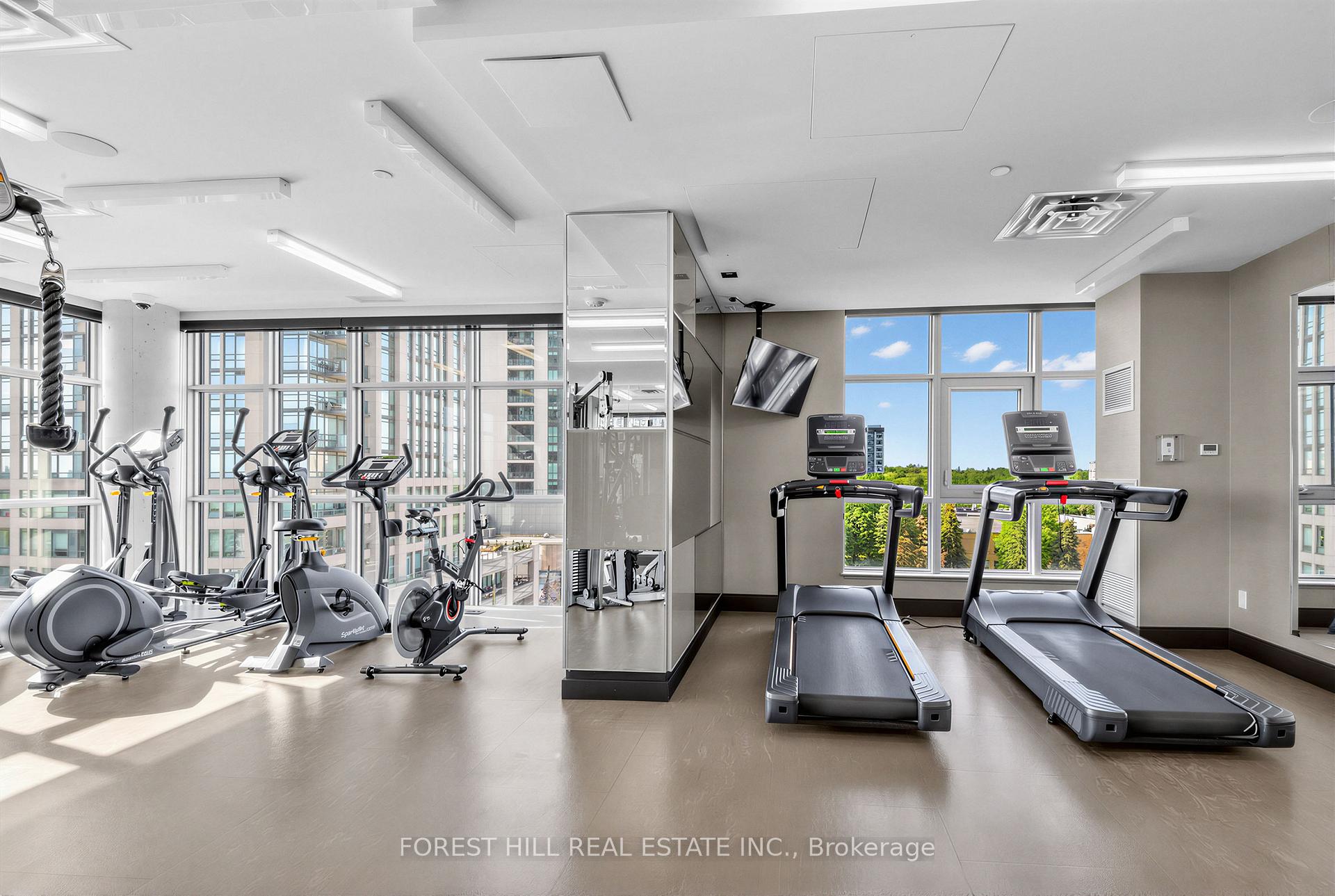 501 St Clair Avenue W 326