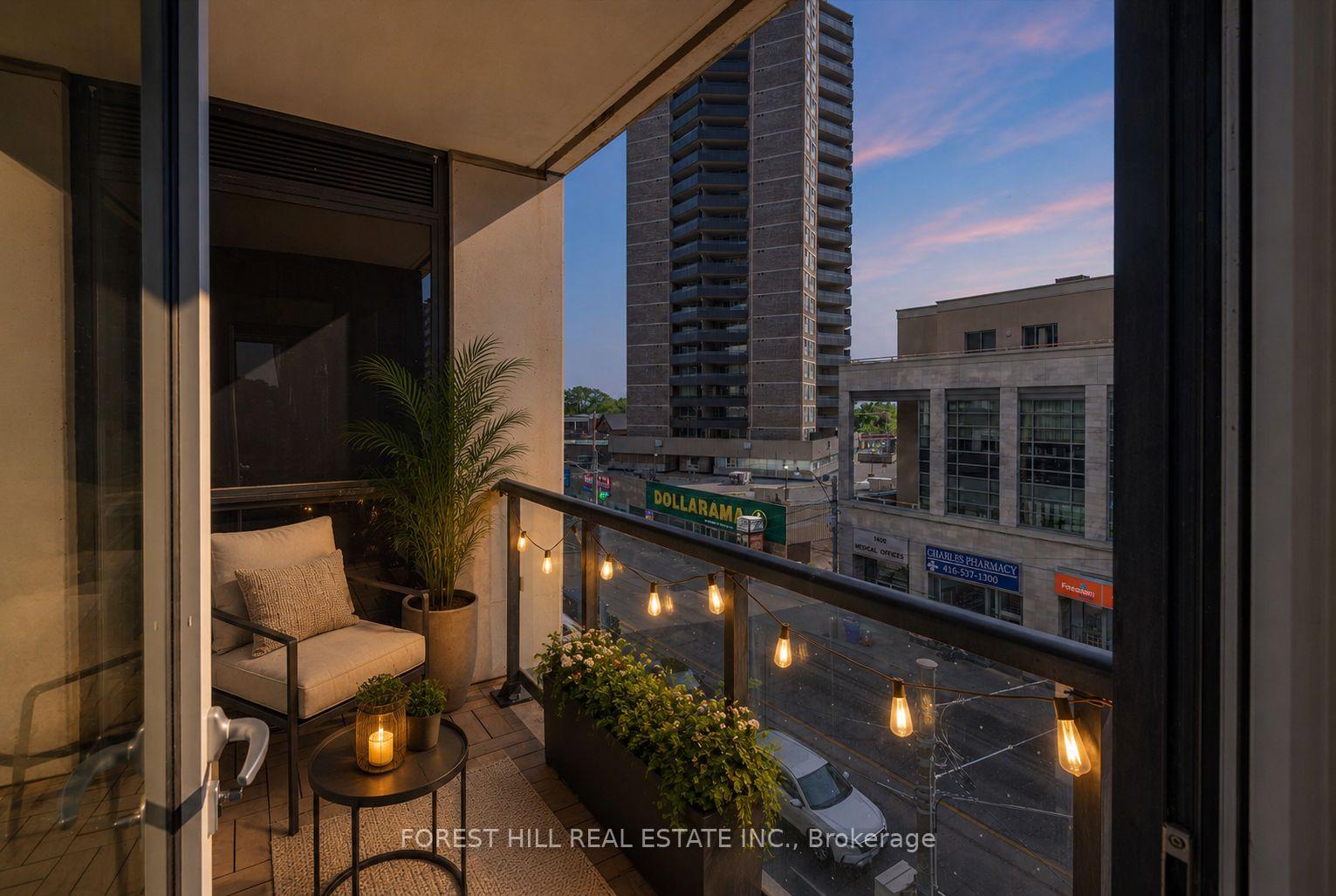 501 St Clair Avenue W 326