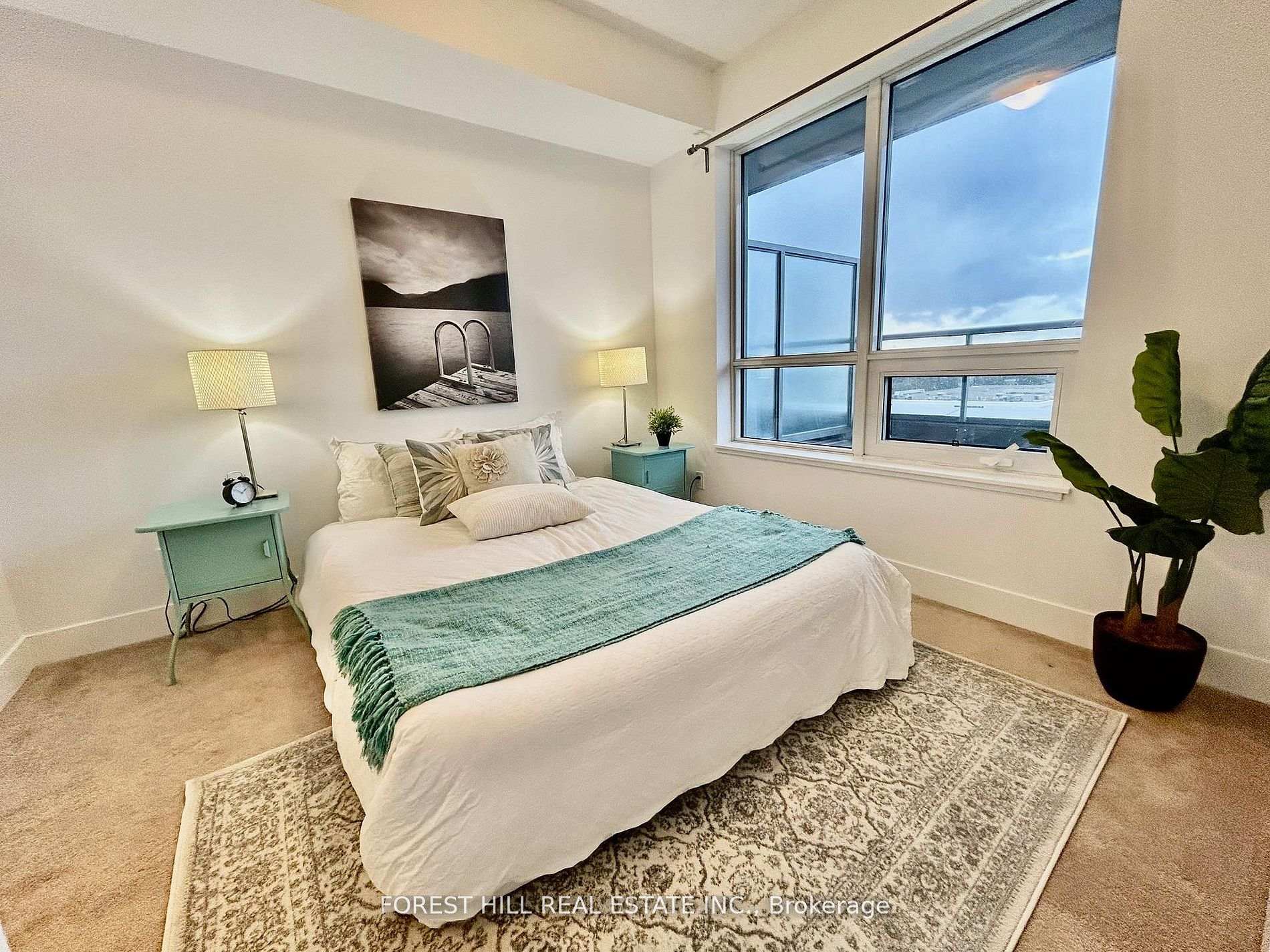 7 Kenaston Garden 716