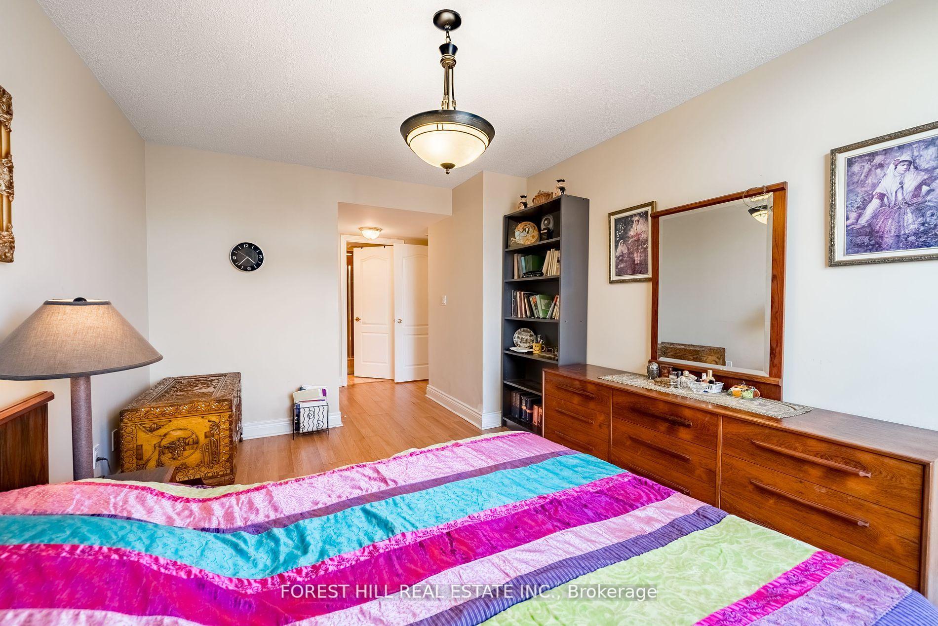 5418 Yonge Street 902