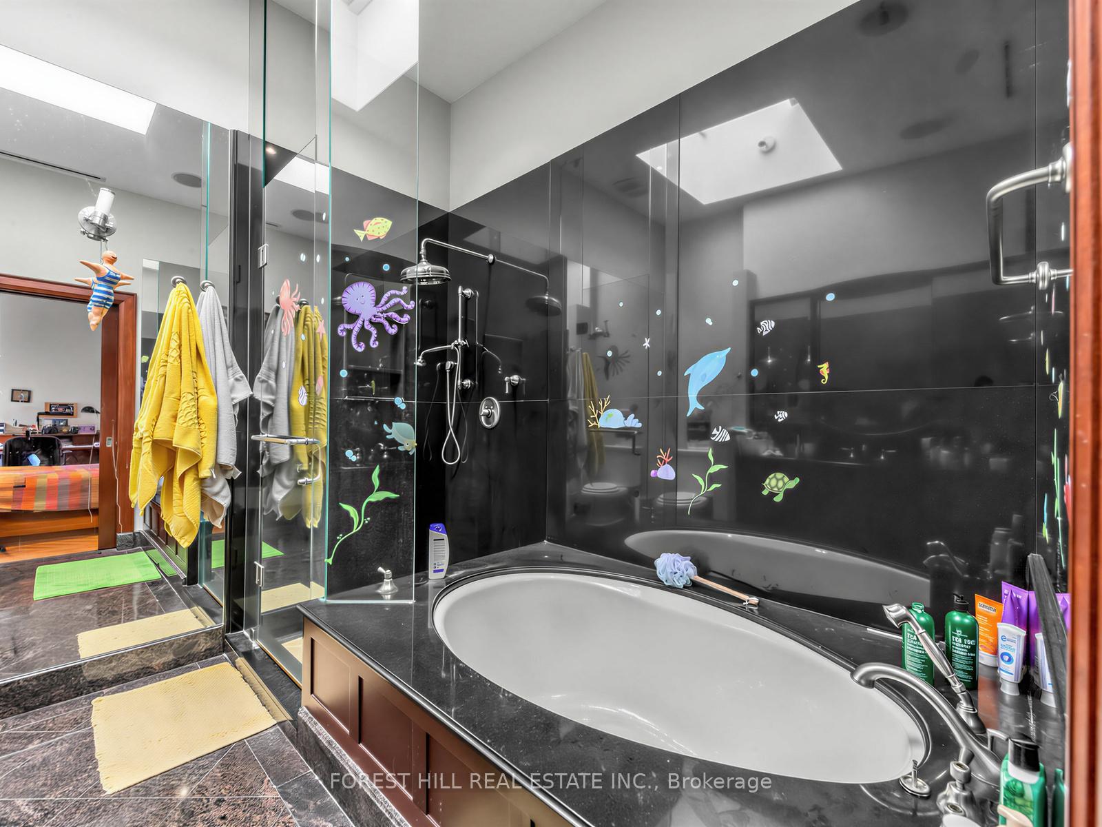 40 Hazelton Avenue PH10