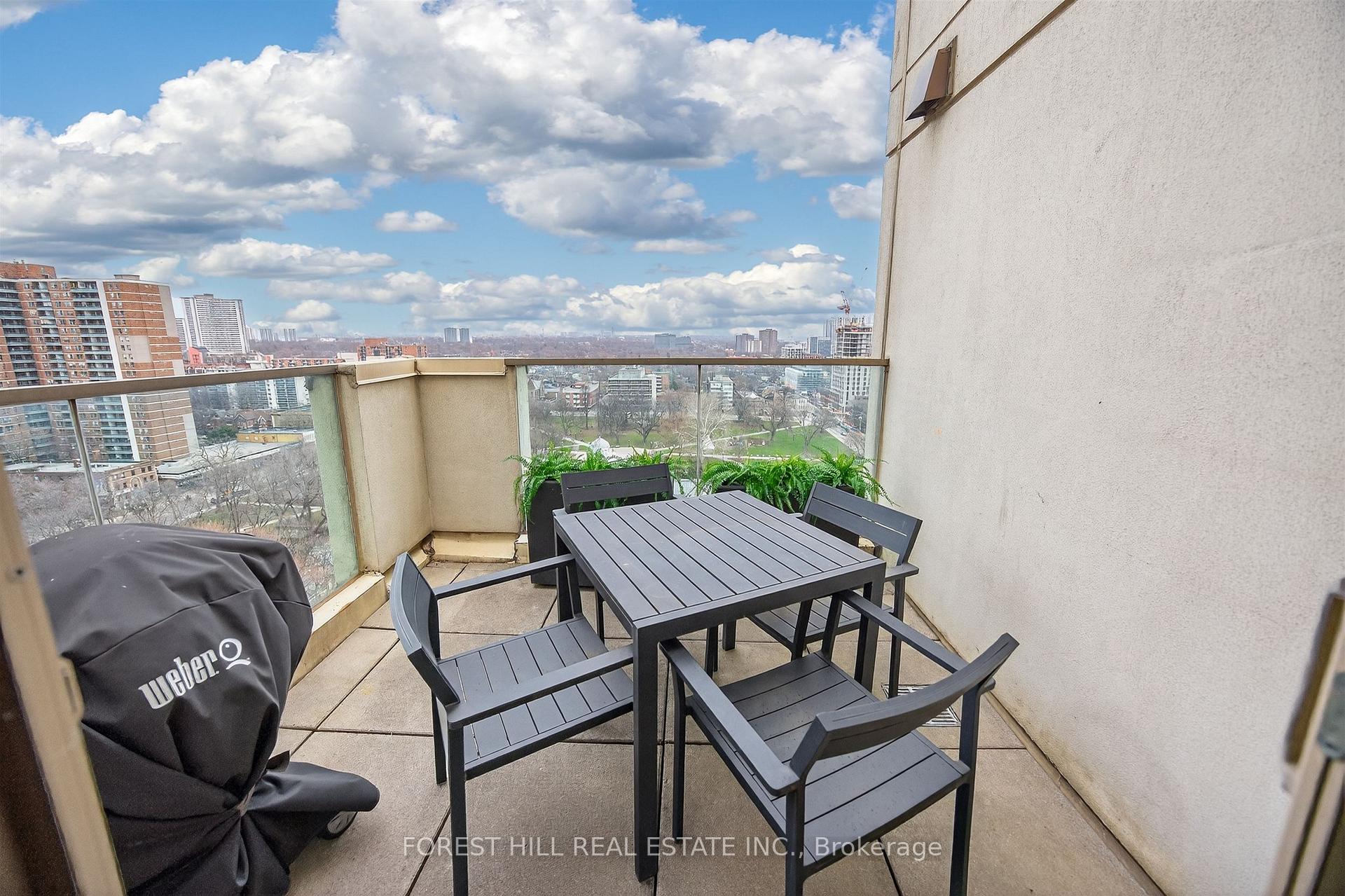 298 Jarvis Street PH 3