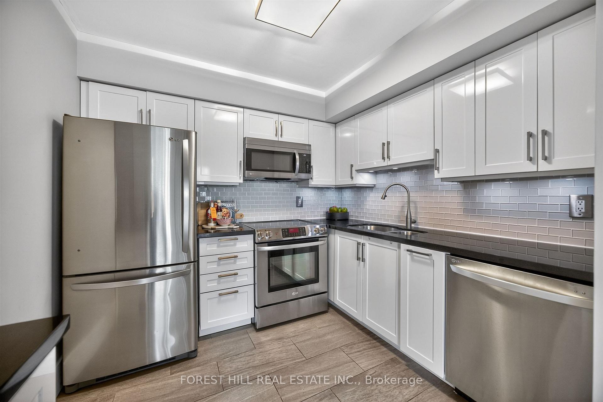 298 Jarvis Street PH 3