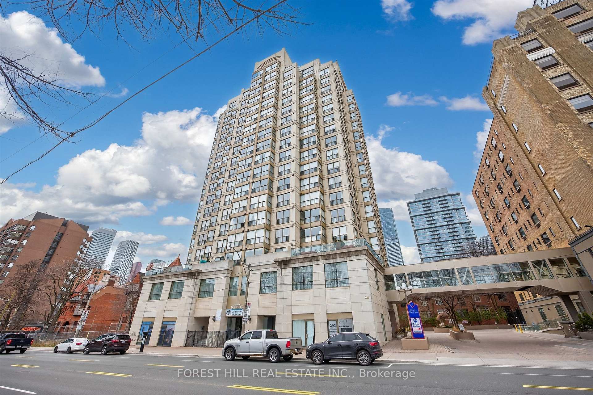 298 Jarvis Street PH 3
