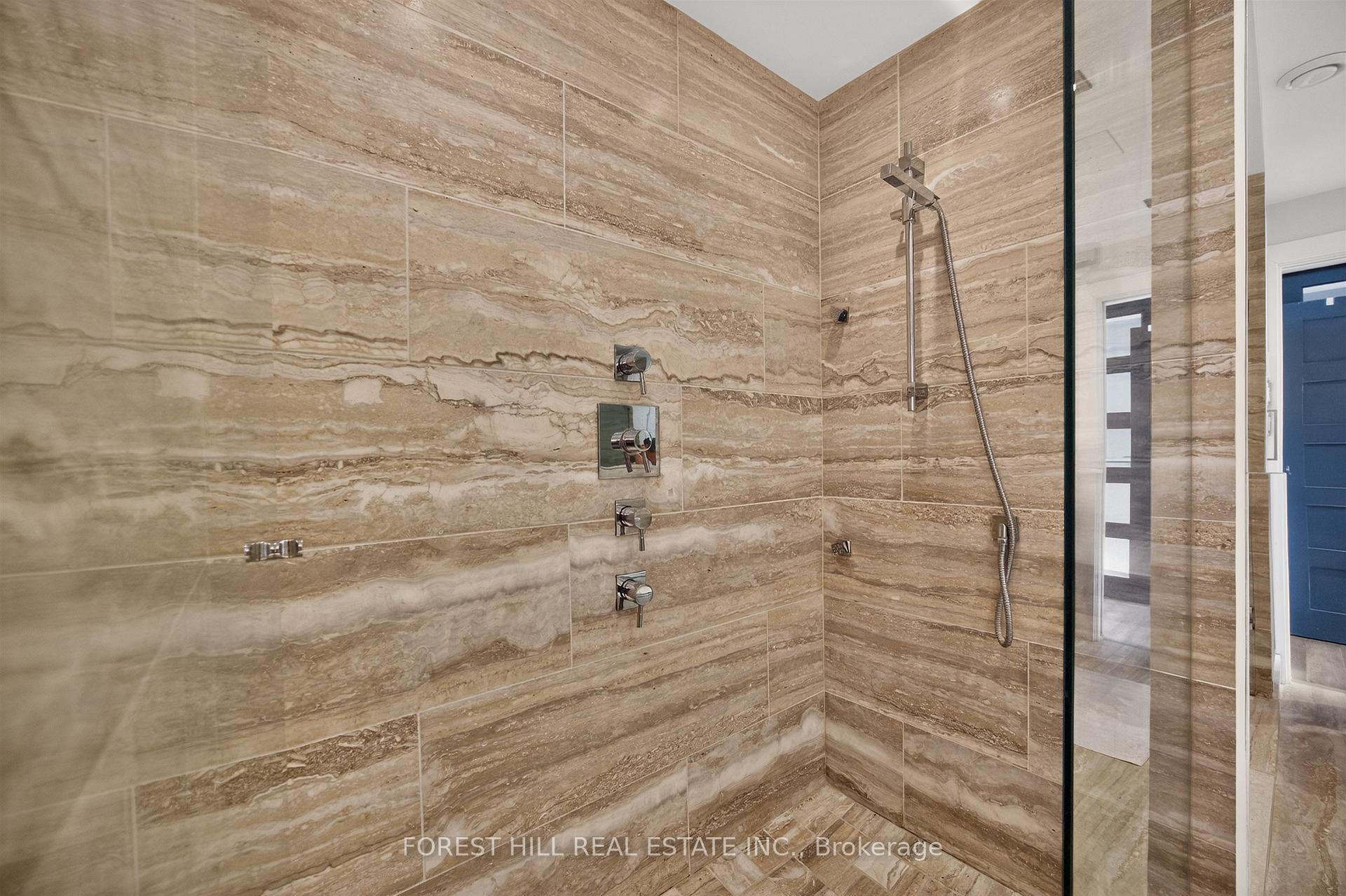298 Jarvis Street PH 3