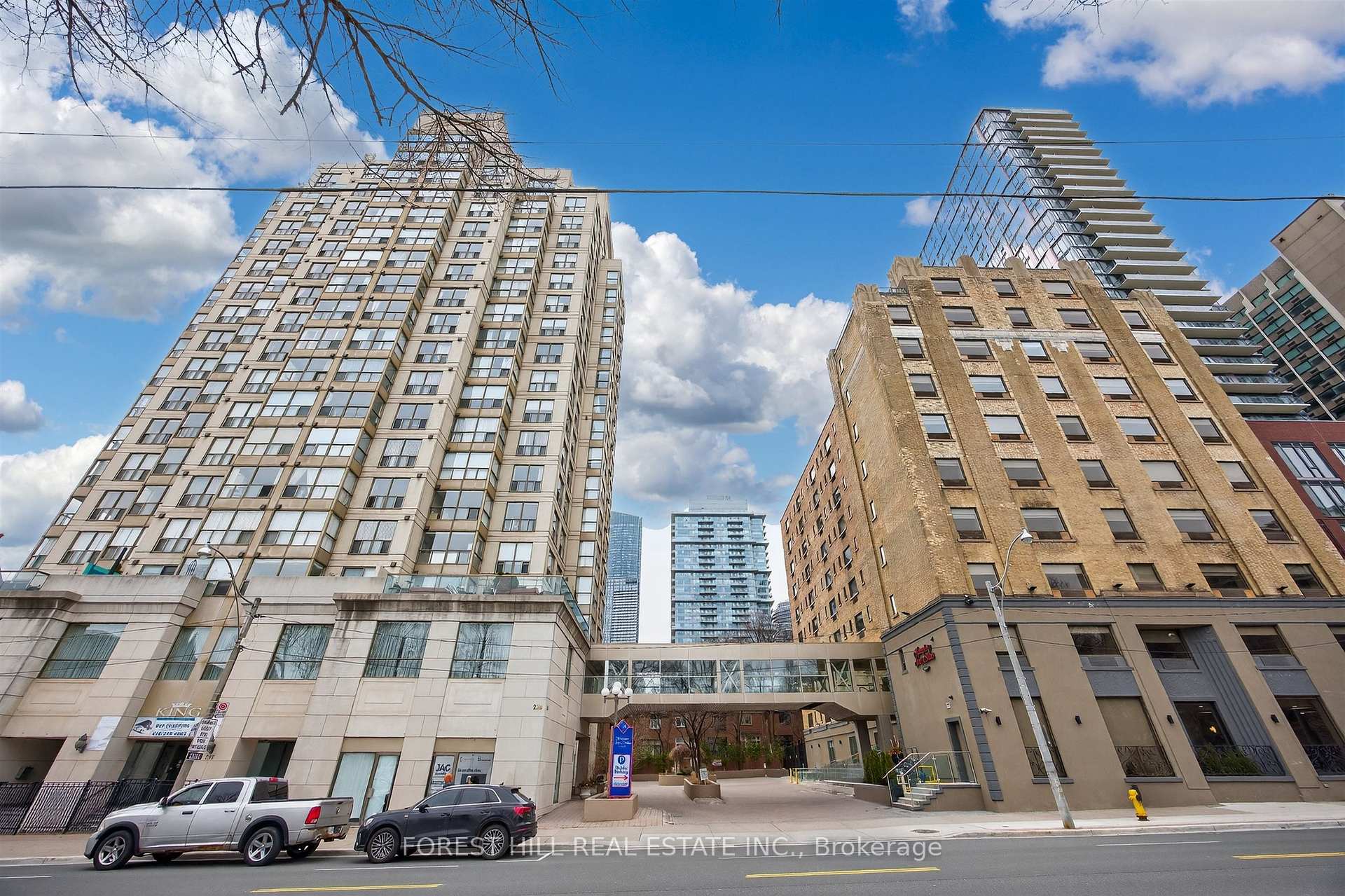 298 Jarvis Street PH 3