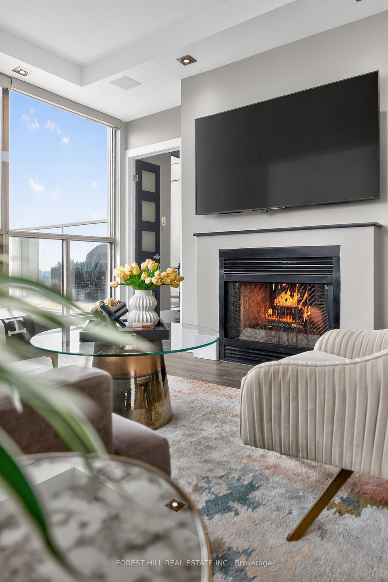 298 Jarvis Street PH 3