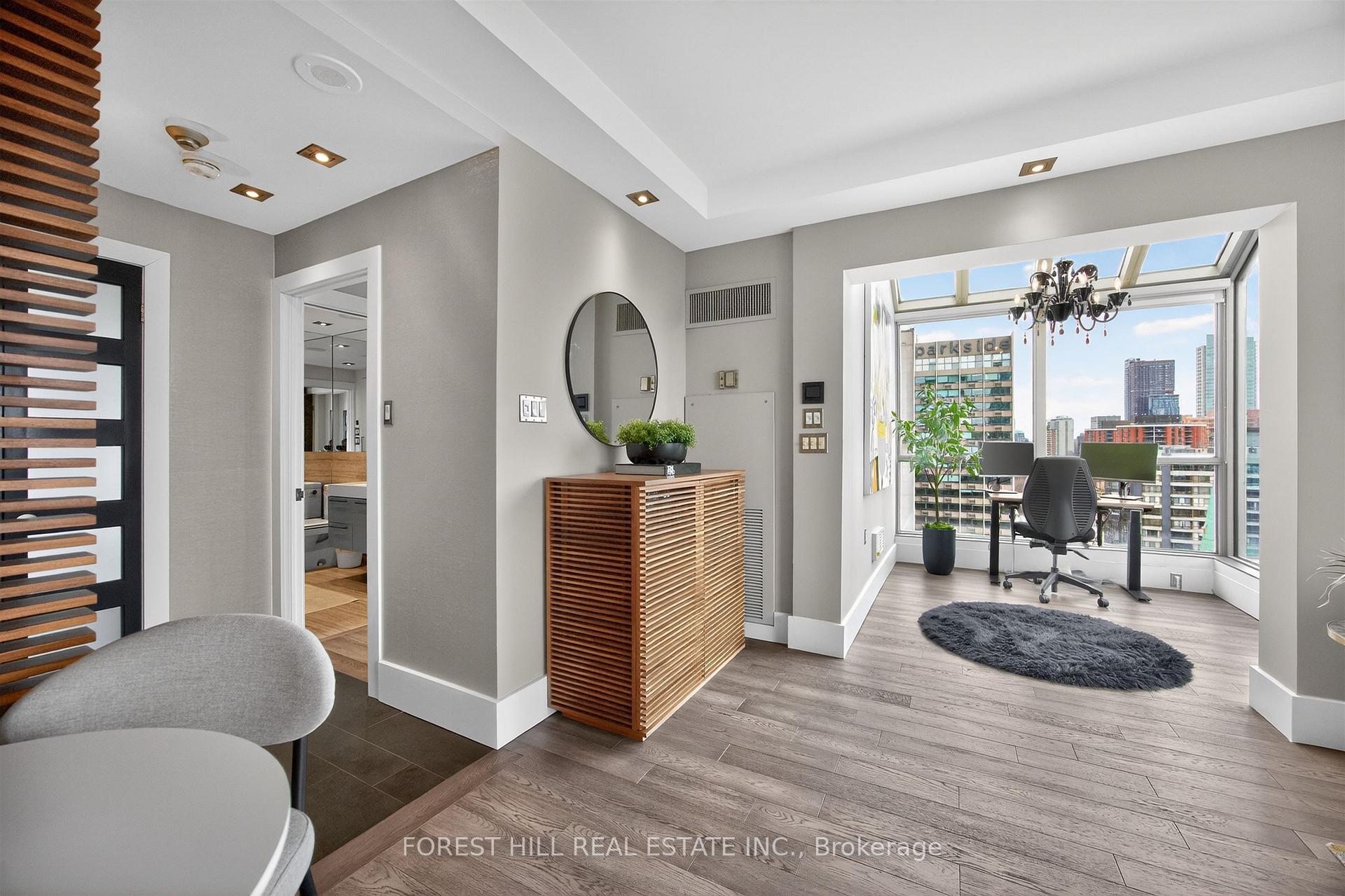 298 Jarvis Street PH 3