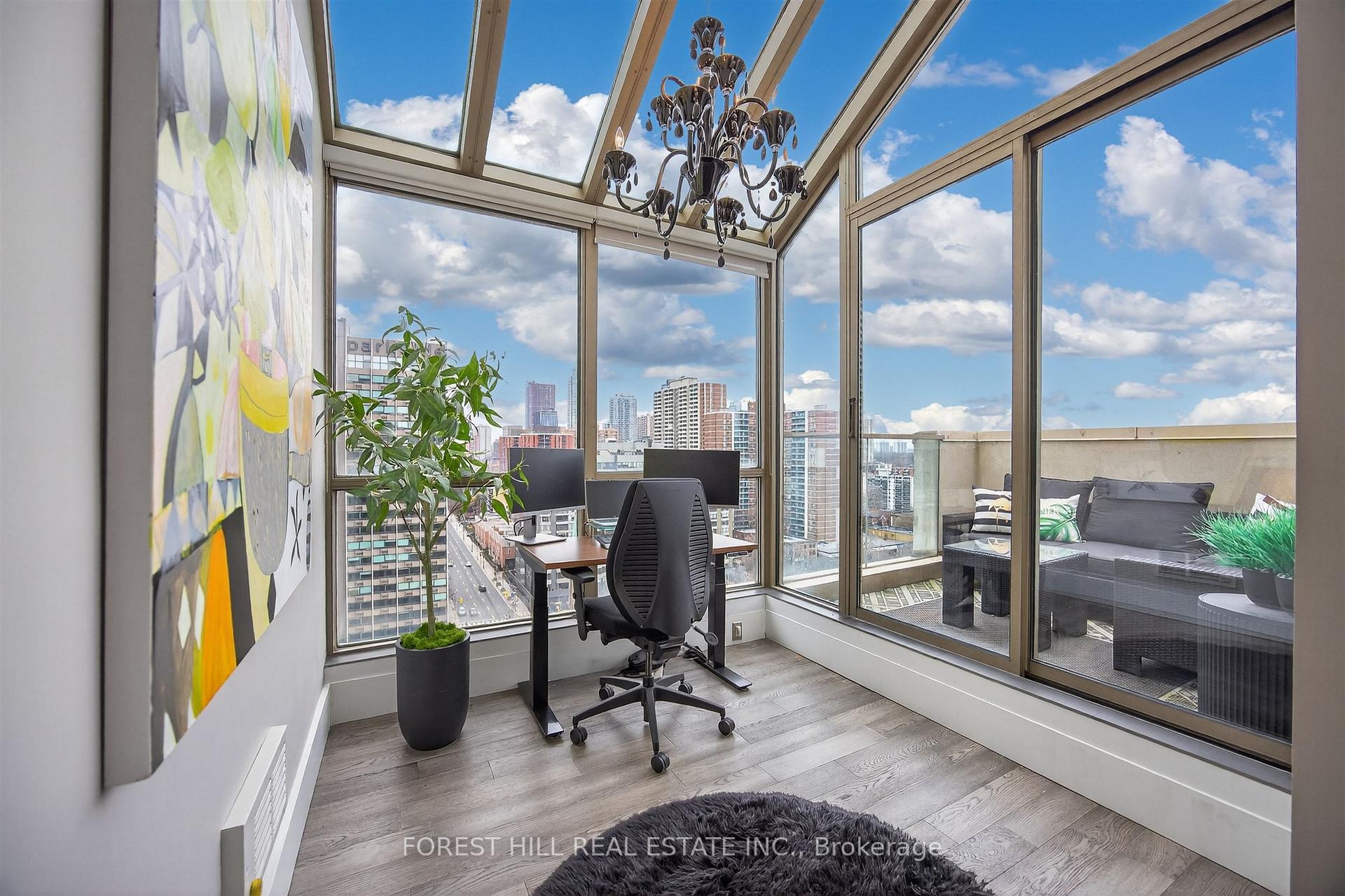 298 Jarvis Street PH 3