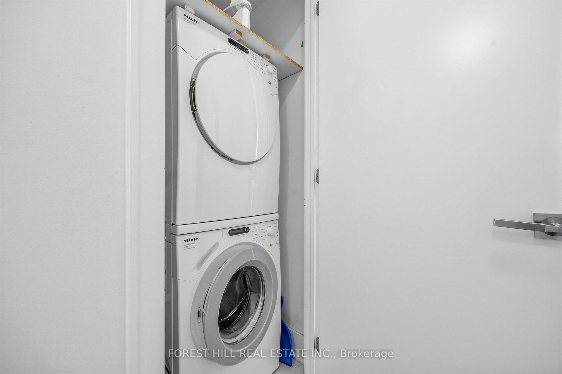 170 Avenue Road 1101, Toronto Unit: 1101