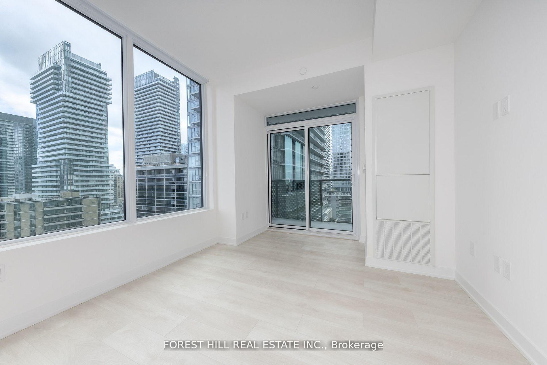 117 Broadway Avenue 1302, Toronto Unit: 1302